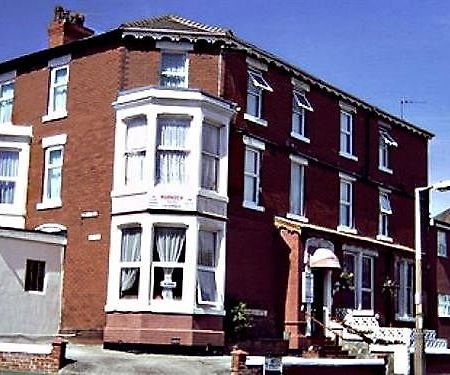 The Marnoch Hotel Blackpool Ngoại thất bức ảnh